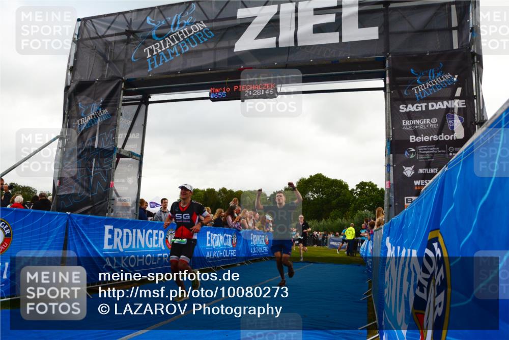 30.08.2026 - Elbe Triathlon Hamburg LAZAROV Photography http://msf.ph/oto/10080273 30.08.2026 11:08:56 Ziel 503, 555, 746, 1042 meine-sportfotos.de