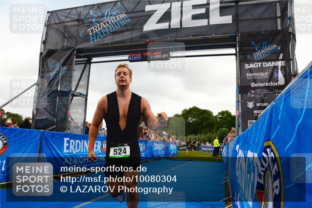 30.08.2026 - Elbe Triathlon Hamburg LAZAROV Photography http://msf.ph/oto/10080304 30.08.2026 11:09:27 Ziel 505, 524, 681, 751 meine-sportfotos.de