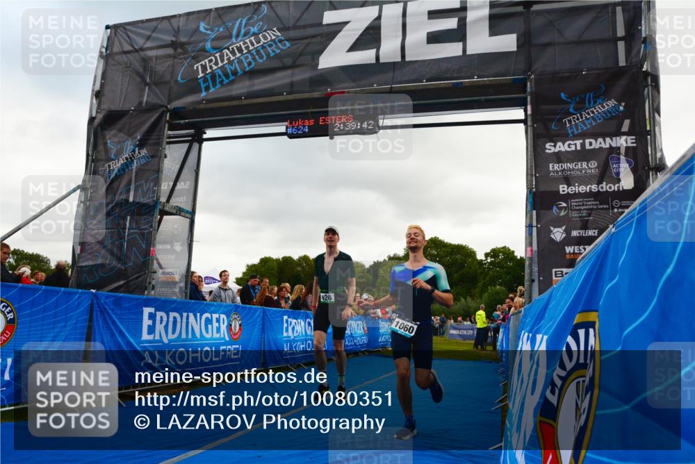 30.08.2026 - Elbe Triathlon Hamburg LAZAROV Photography http://msf.ph/oto/10080351 30.08.2026 11:09:56 Ziel 626, 1060 meine-sportfotos.de