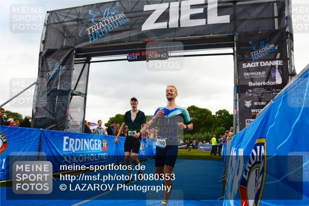 30.08.2026 - Elbe Triathlon Hamburg LAZAROV Photography http://msf.ph/oto/10080353 30.08.2026 11:09:56 Ziel 626, 1060 meine-sportfotos.de