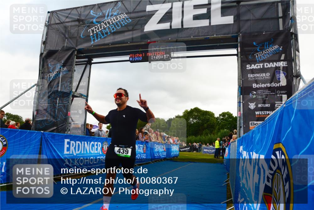 30.08.2026 - Elbe Triathlon Hamburg LAZAROV Photography http://msf.ph/oto/10080367 30.08.2026 11:10:14 Ziel 439, 581 meine-sportfotos.de