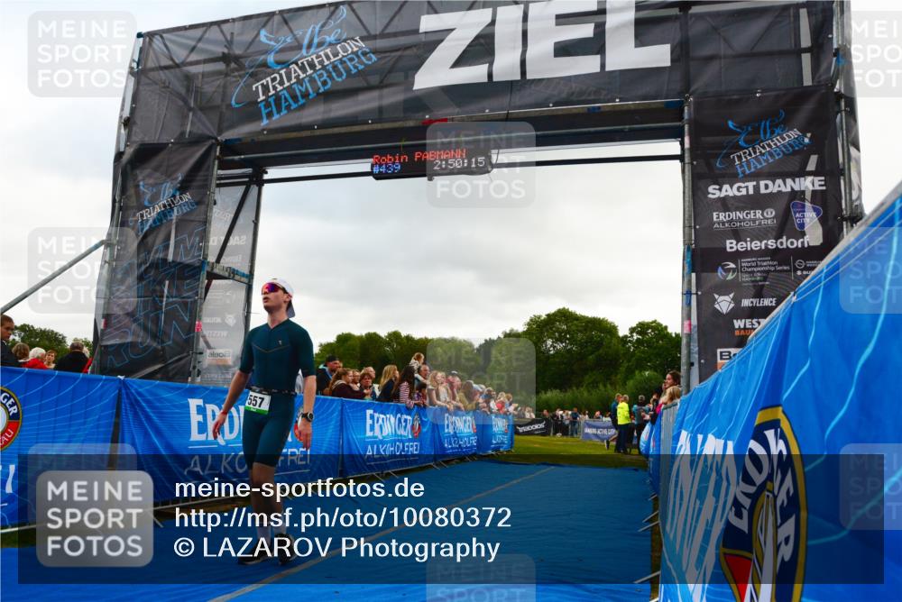 30.08.2026 - Elbe Triathlon Hamburg LAZAROV Photography http://msf.ph/oto/10080372 30.08.2026 11:10:26 Ziel 557 meine-sportfotos.de
