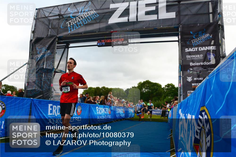30.08.2026 - Elbe Triathlon Hamburg LAZAROV Photography http://msf.ph/oto/10080379 30.08.2026 11:10:39 Ziel 426, 513, 575, 678, 1045 meine-sportfotos.de