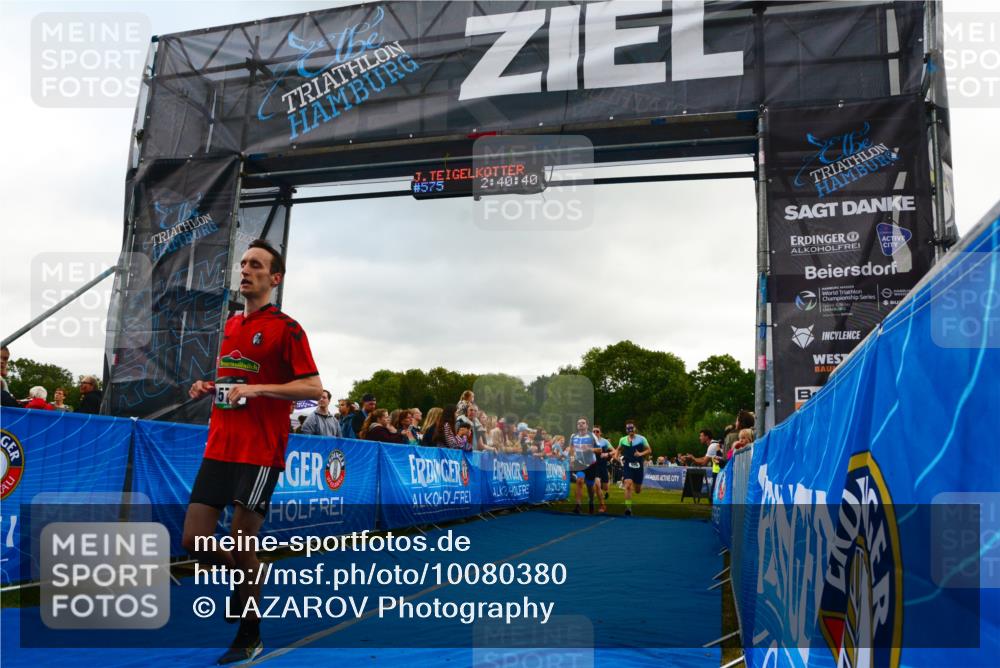 30.08.2026 - Elbe Triathlon Hamburg LAZAROV Photography http://msf.ph/oto/10080380 30.08.2026 11:10:39 Ziel 426, 513, 575, 678, 1045 meine-sportfotos.de