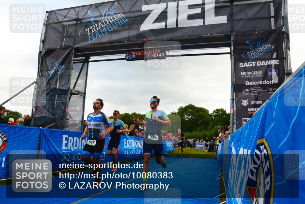 30.08.2026 - Elbe Triathlon Hamburg LAZAROV Photography http://msf.ph/oto/10080383 30.08.2026 11:10:41 Ziel 426, 513, 575, 678, 1045 meine-sportfotos.de