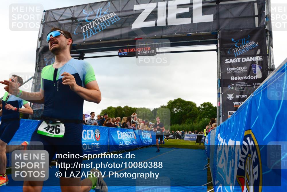 30.08.2026 - Elbe Triathlon Hamburg LAZAROV Photography http://msf.ph/oto/10080388 30.08.2026 11:10:42 Ziel 426, 513, 575, 678, 1045 meine-sportfotos.de