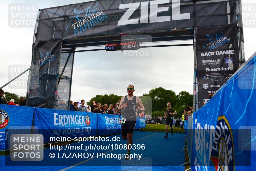 30.08.2026 - Elbe Triathlon Hamburg LAZAROV Photography http://msf.ph/oto/10080396 30.08.2026 11:10:52 Ziel 437, 541, 566, 666 meine-sportfotos.de