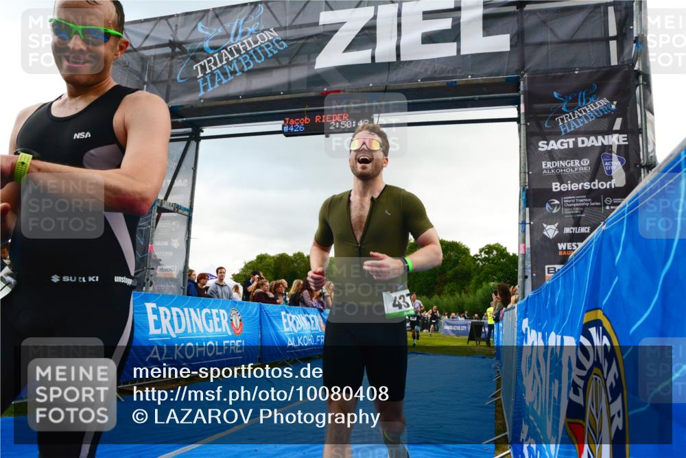 30.08.2026 - Elbe Triathlon Hamburg LAZAROV Photography http://msf.ph/oto/10080408 30.08.2026 11:10:54 Ziel 437, 541, 566, 666 meine-sportfotos.de