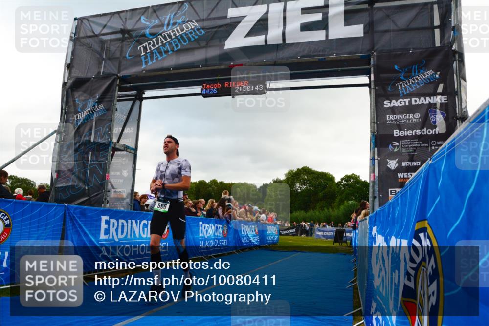 30.08.2026 - Elbe Triathlon Hamburg LAZAROV Photography http://msf.ph/oto/10080411 30.08.2026 11:10:58 Ziel 566 meine-sportfotos.de