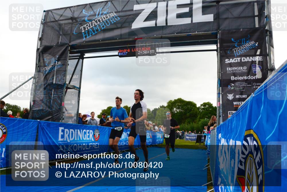 30.08.2026 - Elbe Triathlon Hamburg LAZAROV Photography http://msf.ph/oto/10080420 30.08.2026 11:11:18 Ziel 440, 665, 1010 meine-sportfotos.de