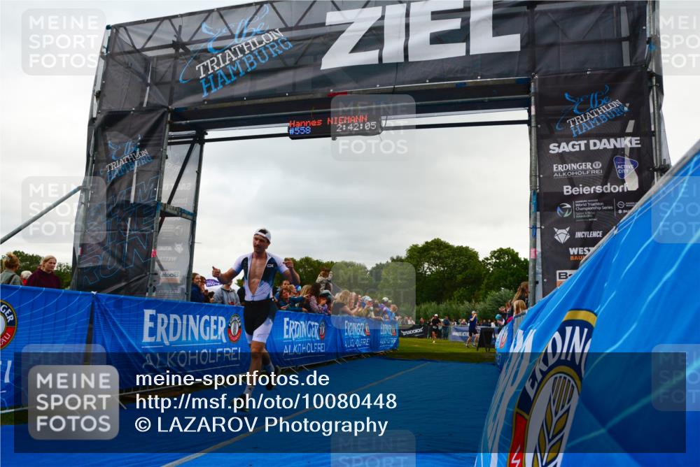 30.08.2026 - Elbe Triathlon Hamburg LAZAROV Photography http://msf.ph/oto/10080448 30.08.2026 11:12:08 Ziel 521, 769 meine-sportfotos.de