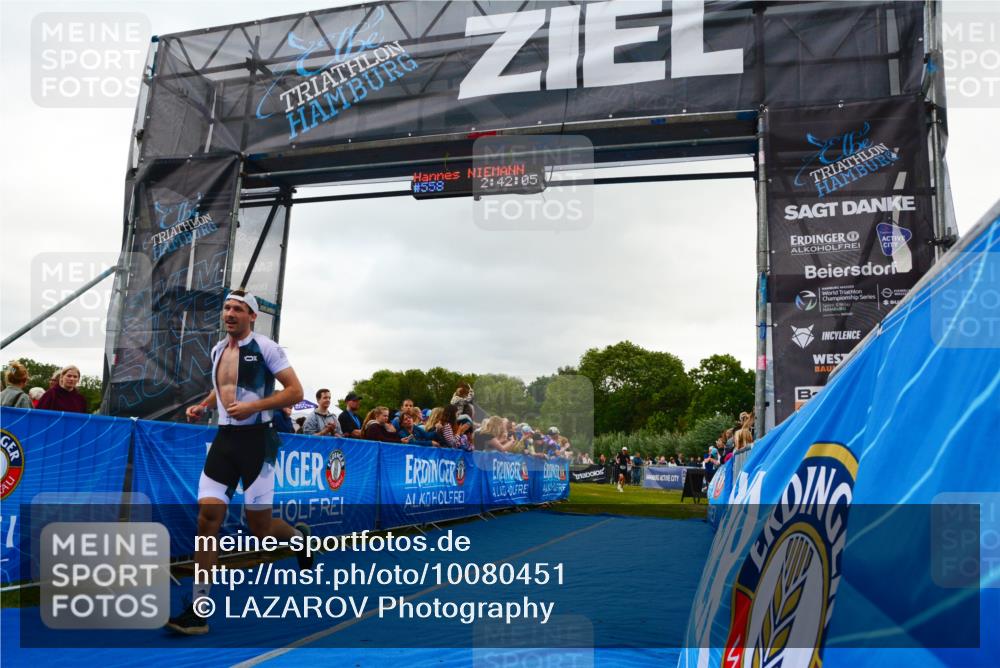 30.08.2026 - Elbe Triathlon Hamburg LAZAROV Photography http://msf.ph/oto/10080451 30.08.2026 11:12:09 Ziel 521, 769 meine-sportfotos.de