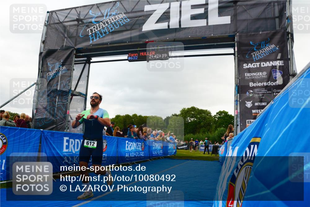 30.08.2026 - Elbe Triathlon Hamburg LAZAROV Photography http://msf.ph/oto/10080492 30.08.2026 11:12:42 Ziel 410, 612, 722, 1093 meine-sportfotos.de