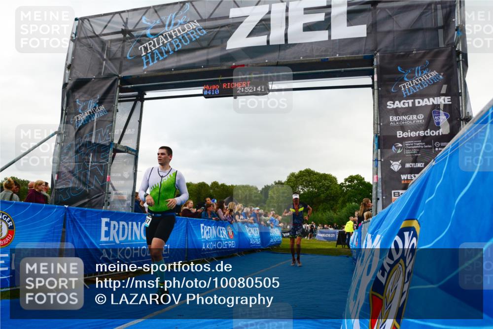 30.08.2026 - Elbe Triathlon Hamburg LAZAROV Photography http://msf.ph/oto/10080505 30.08.2026 11:12:53 Ziel 773, 1085, 1093, 1097 meine-sportfotos.de