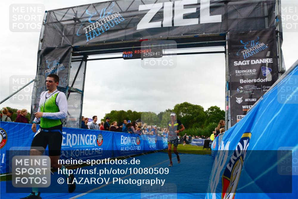 30.08.2026 - Elbe Triathlon Hamburg LAZAROV Photography http://msf.ph/oto/10080509 30.08.2026 11:12:53 Ziel 773, 1085, 1093, 1097 meine-sportfotos.de