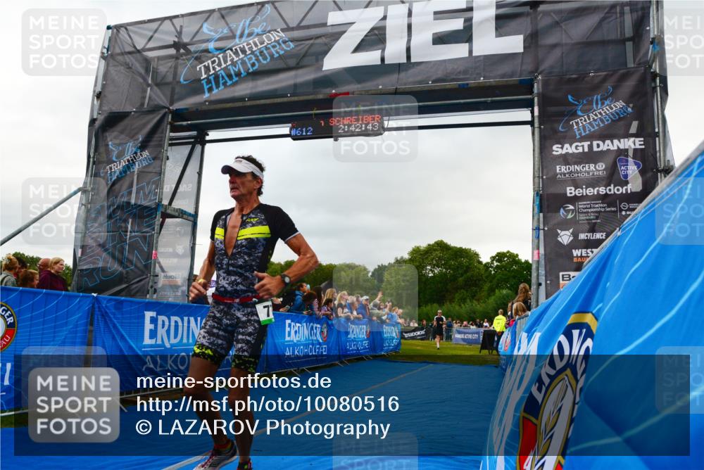 30.08.2026 - Elbe Triathlon Hamburg LAZAROV Photography http://msf.ph/oto/10080516 30.08.2026 11:12:55 Ziel 773, 1037, 1085, 1097 meine-sportfotos.de