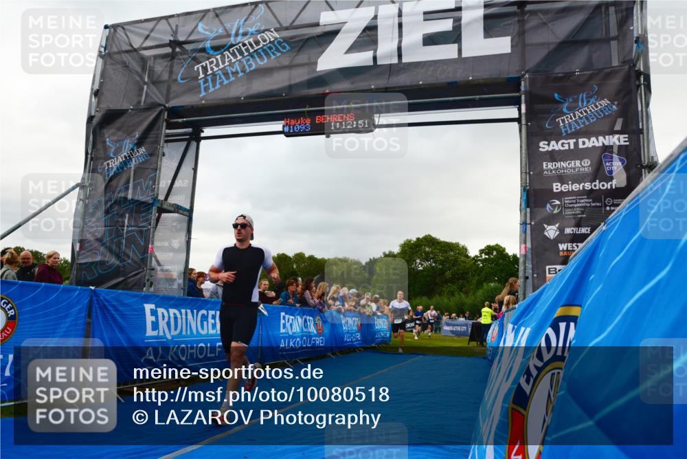 30.08.2026 - Elbe Triathlon Hamburg LAZAROV Photography http://msf.ph/oto/10080518 30.08.2026 11:13:01 Ziel 490, 1037, 1061, 1085 meine-sportfotos.de