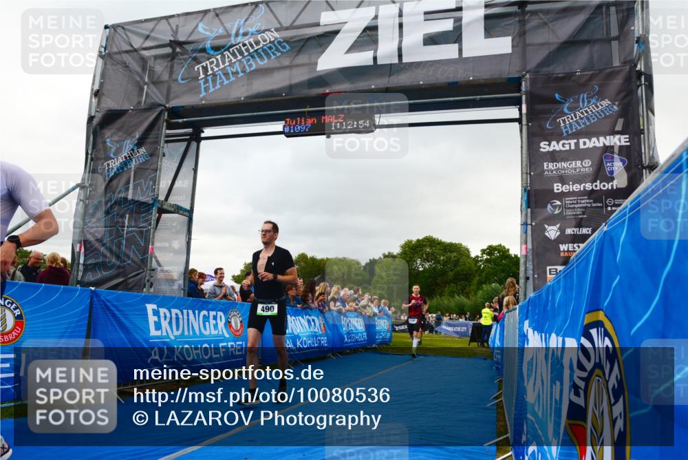 30.08.2026 - Elbe Triathlon Hamburg LAZAROV Photography http://msf.ph/oto/10080536 30.08.2026 11:13:08 Ziel 490, 651, 1061, 1197 meine-sportfotos.de