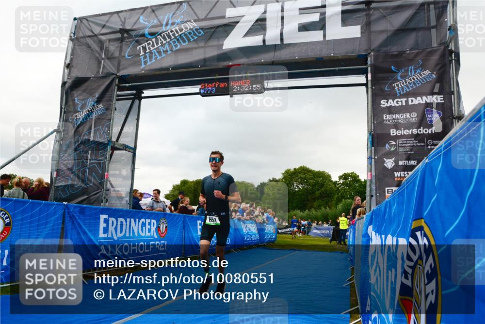 30.08.2026 - Elbe Triathlon Hamburg LAZAROV Photography http://msf.ph/oto/10080551 30.08.2026 11:13:13 Ziel 611, 651, 1197 meine-sportfotos.de