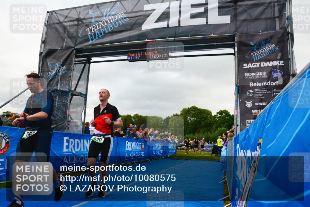30.08.2026 - Elbe Triathlon Hamburg LAZAROV Photography http://msf.ph/oto/10080575 30.08.2026 11:13:32 Ziel 560, 598, 620, 699, 752 meine-sportfotos.de