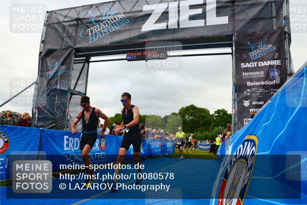 30.08.2026 - Elbe Triathlon Hamburg LAZAROV Photography http://msf.ph/oto/10080578 30.08.2026 11:13:38 Ziel 598, 699, 752 meine-sportfotos.de
