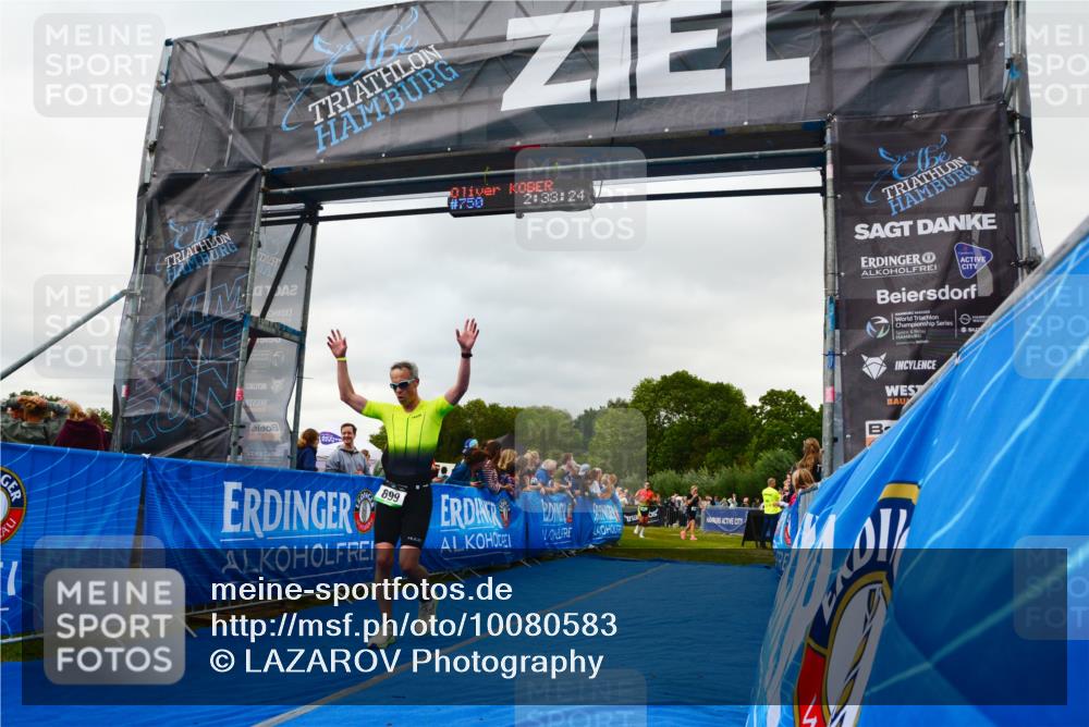 30.08.2026 - Elbe Triathlon Hamburg LAZAROV Photography http://msf.ph/oto/10080583 30.08.2026 11:13:41 Ziel 598, 643, 699, 752 meine-sportfotos.de
