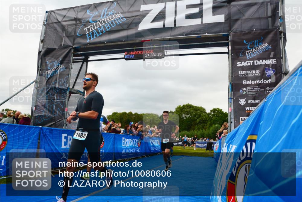 30.08.2026 - Elbe Triathlon Hamburg LAZAROV Photography http://msf.ph/oto/10080606 30.08.2026 11:13:58 Ziel 731, 869, 1030, 1088 meine-sportfotos.de