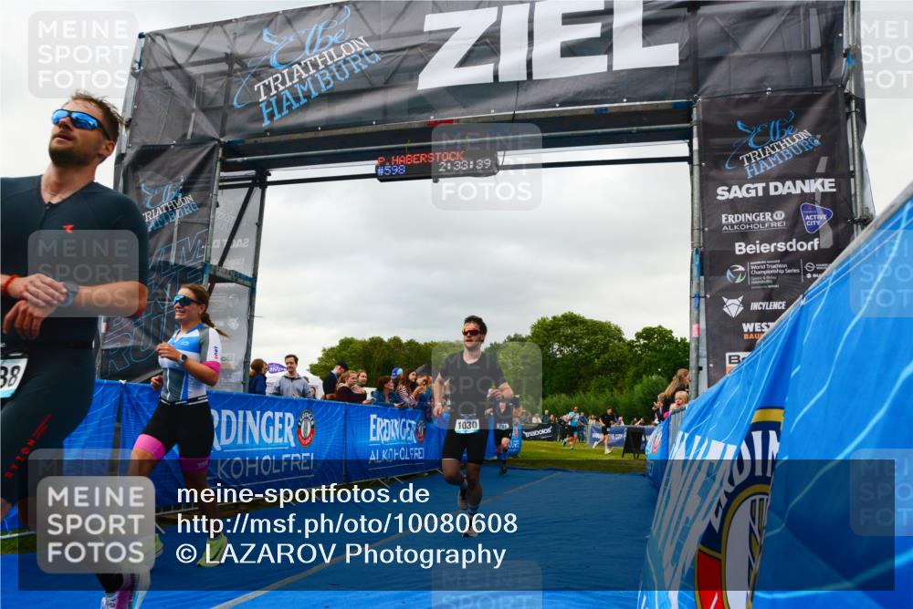30.08.2026 - Elbe Triathlon Hamburg LAZAROV Photography http://msf.ph/oto/10080608 30.08.2026 11:13:58 Ziel 731, 869, 1030, 1088 meine-sportfotos.de