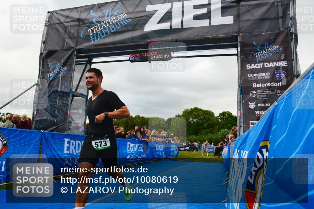 30.08.2026 - Elbe Triathlon Hamburg LAZAROV Photography http://msf.ph/oto/10080619 30.08.2026 11:14:10 Ziel 573 meine-sportfotos.de