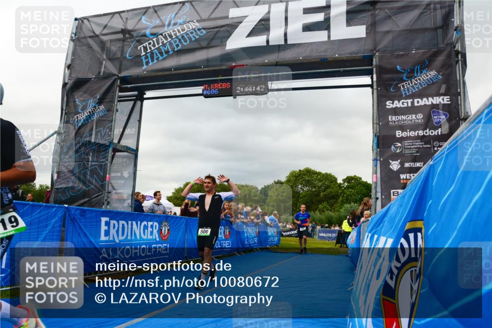 30.08.2026 - Elbe Triathlon Hamburg LAZAROV Photography http://msf.ph/oto/10080672 30.08.2026 11:14:55 Ziel 492, 500, 619 meine-sportfotos.de