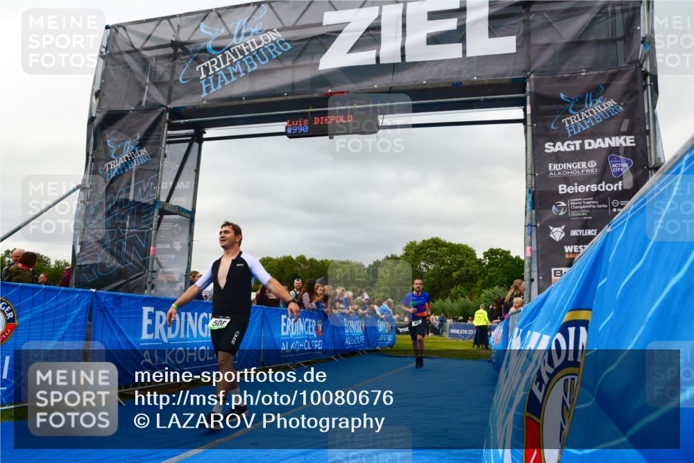 30.08.2026 - Elbe Triathlon Hamburg LAZAROV Photography http://msf.ph/oto/10080676 30.08.2026 11:14:56 Ziel 492, 500, 619 meine-sportfotos.de