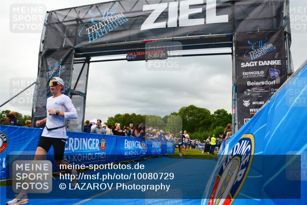 30.08.2026 - Elbe Triathlon Hamburg LAZAROV Photography http://msf.ph/oto/10080729 30.08.2026 11:15:46 Ziel 639, 650, 994, 1032, 1047, 1056, 1057, 1204 meine-sportfotos.de