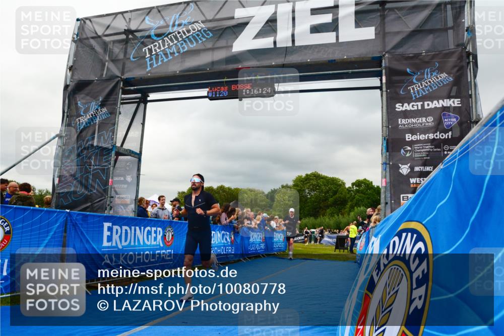 30.08.2026 - Elbe Triathlon Hamburg LAZAROV Photography http://msf.ph/oto/10080778 30.08.2026 11:16:26 Ziel 537, 623, 1000, 1120, 1140 meine-sportfotos.de
