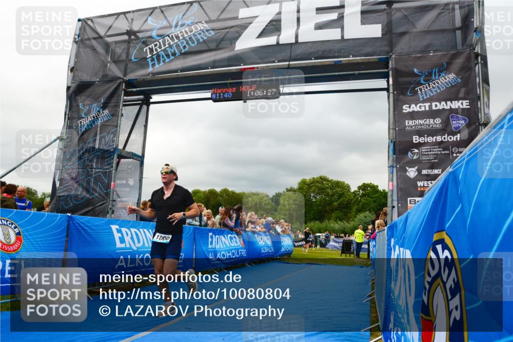 30.08.2026 - Elbe Triathlon Hamburg LAZAROV Photography http://msf.ph/oto/10080804 30.08.2026 11:16:35 Ziel 1000 meine-sportfotos.de