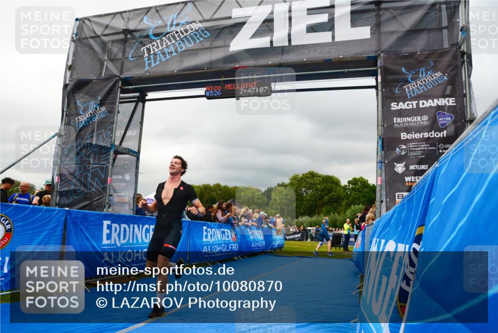 30.08.2026 - Elbe Triathlon Hamburg LAZAROV Photography http://msf.ph/oto/10080870 30.08.2026 11:17:11 Ziel 451, 791, 1004, 1028 meine-sportfotos.de