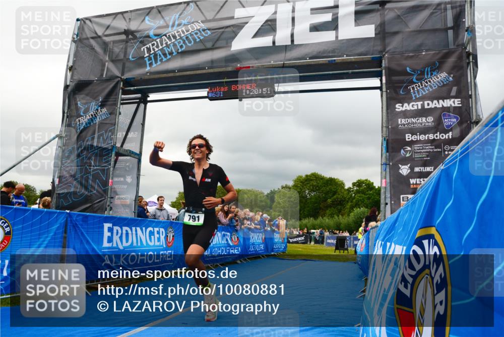 30.08.2026 - Elbe Triathlon Hamburg LAZAROV Photography http://msf.ph/oto/10080881 30.08.2026 11:17:18 Ziel 791 meine-sportfotos.de