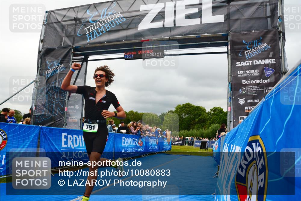 30.08.2026 - Elbe Triathlon Hamburg LAZAROV Photography http://msf.ph/oto/10080883 30.08.2026 11:17:19 Ziel 791 meine-sportfotos.de