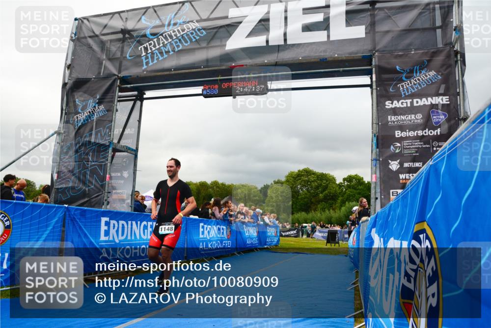 30.08.2026 - Elbe Triathlon Hamburg LAZAROV Photography http://msf.ph/oto/10080909 30.08.2026 11:17:41 Ziel 579, 1148 meine-sportfotos.de