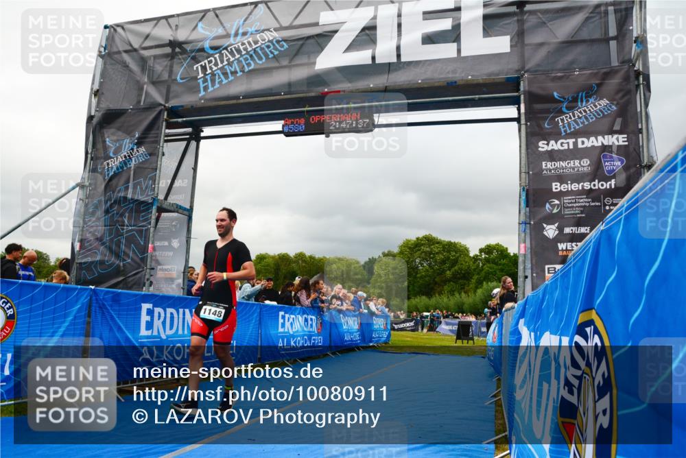 30.08.2026 - Elbe Triathlon Hamburg LAZAROV Photography http://msf.ph/oto/10080911 30.08.2026 11:17:42 Ziel 579, 1066, 1148, 1359 meine-sportfotos.de