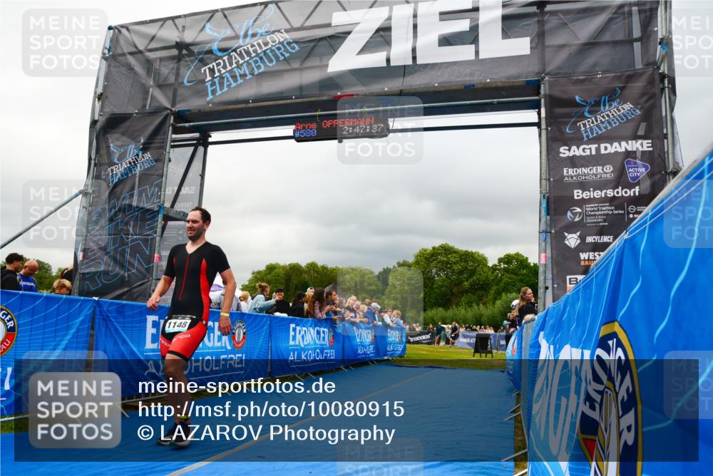 30.08.2026 - Elbe Triathlon Hamburg LAZAROV Photography http://msf.ph/oto/10080915 30.08.2026 11:17:42 Ziel 579, 1066, 1148, 1359 meine-sportfotos.de