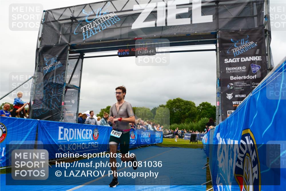 30.08.2026 - Elbe Triathlon Hamburg LAZAROV Photography http://msf.ph/oto/10081036 30.08.2026 11:18:58 Ziel 766, 1070 meine-sportfotos.de