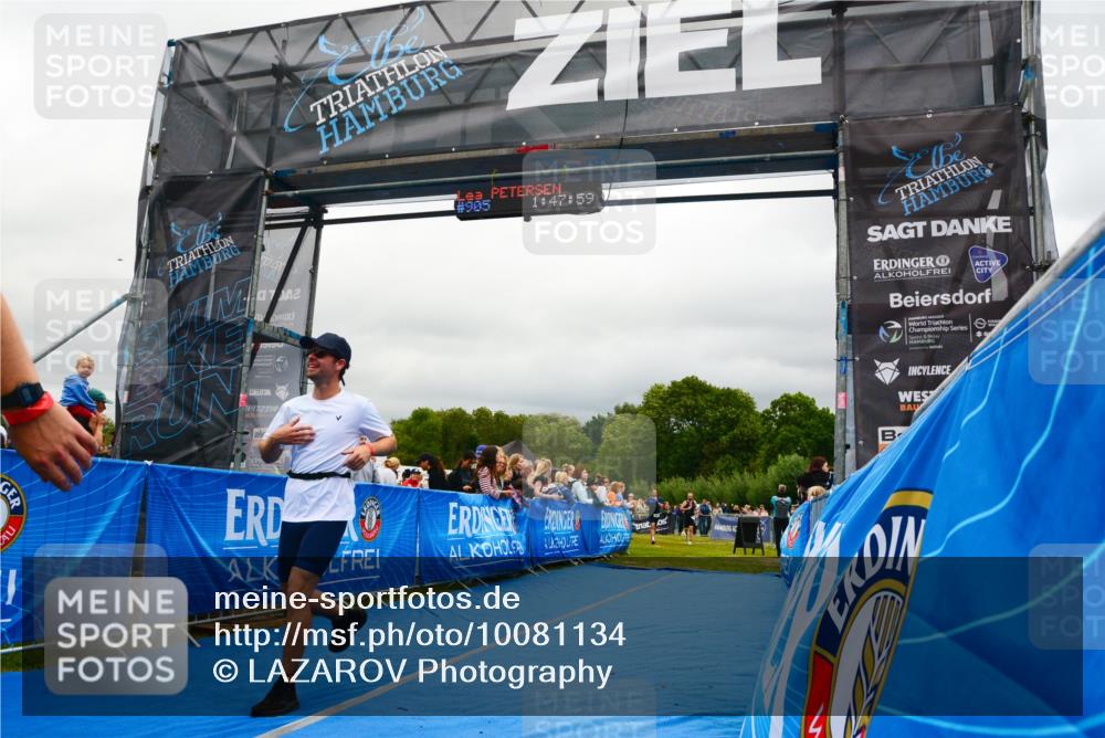 30.08.2026 - Elbe Triathlon Hamburg LAZAROV Photography http://msf.ph/oto/10081134 30.08.2026 11:19:43 Ziel 667, 704, 1091, 1108, 1111 meine-sportfotos.de