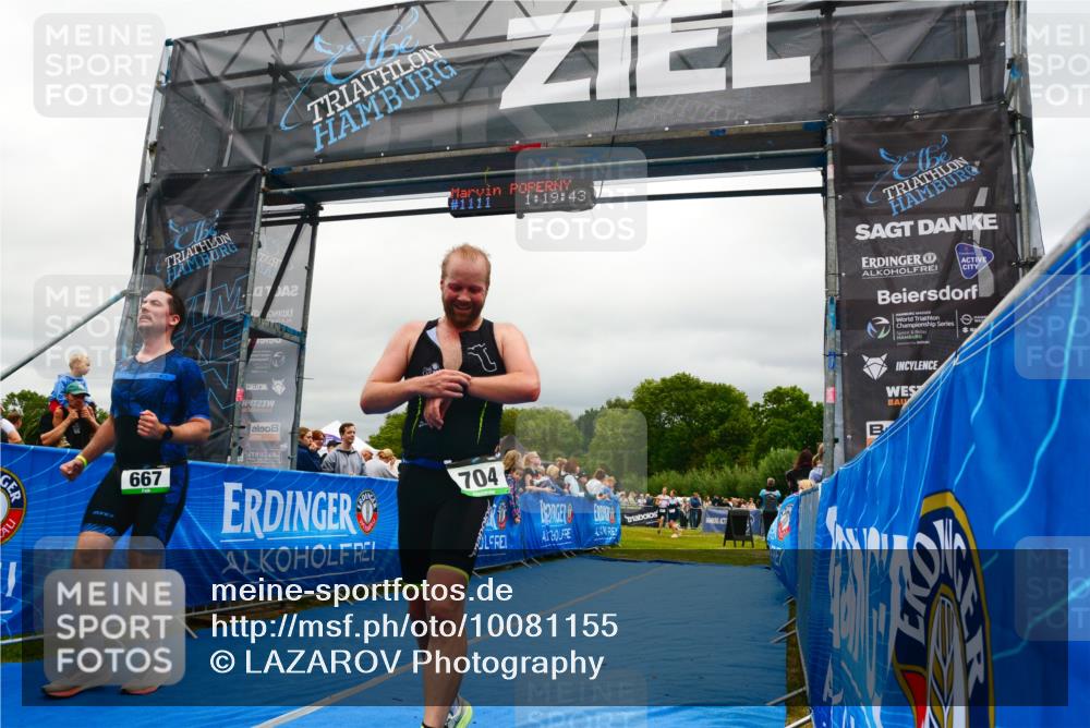 30.08.2026 - Elbe Triathlon Hamburg LAZAROV Photography http://msf.ph/oto/10081155 30.08.2026 11:19:51 Ziel 667, 704 meine-sportfotos.de