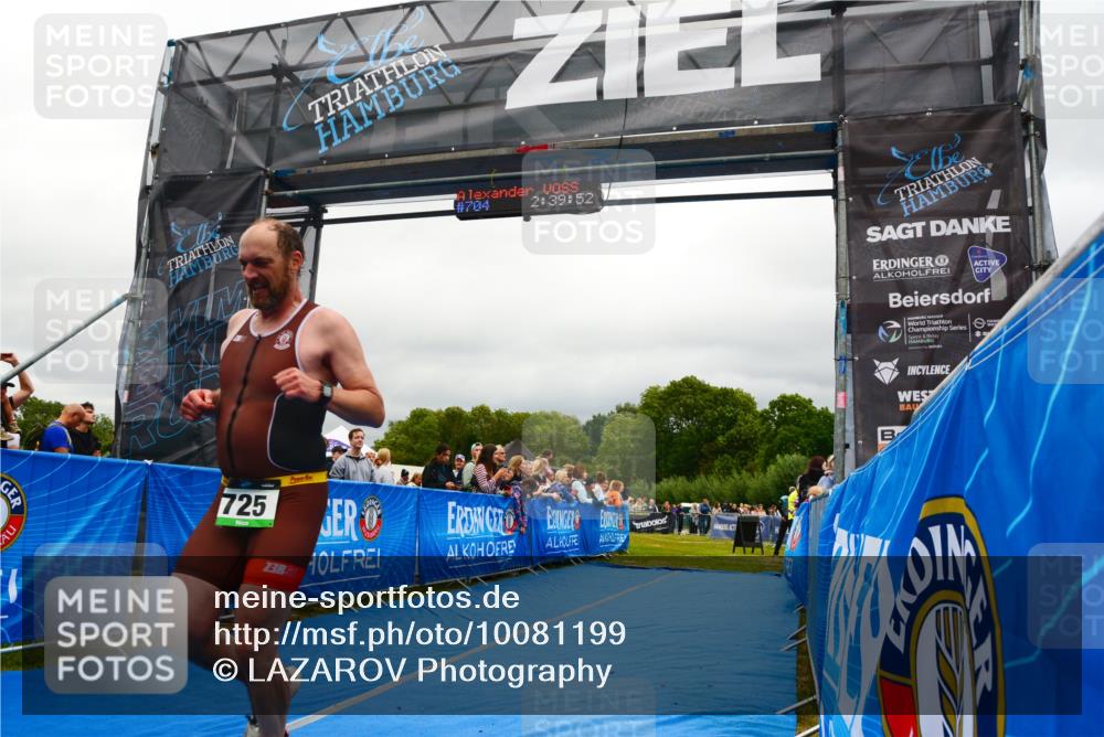 30.08.2026 - Elbe Triathlon Hamburg LAZAROV Photography http://msf.ph/oto/10081199 30.08.2026 11:20:08 Ziel 725 meine-sportfotos.de
