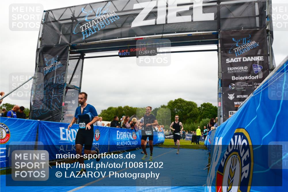 30.08.2026 - Elbe Triathlon Hamburg LAZAROV Photography http://msf.ph/oto/10081202 30.08.2026 11:20:21 Ziel 1013, 1029, 1094, 1216 meine-sportfotos.de