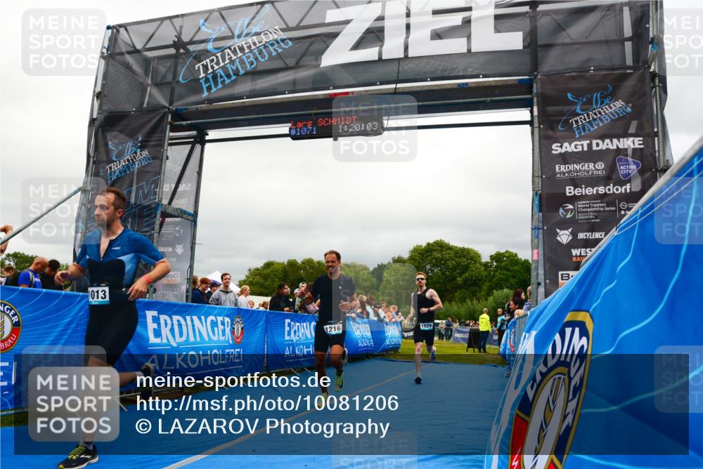 30.08.2026 - Elbe Triathlon Hamburg LAZAROV Photography http://msf.ph/oto/10081206 30.08.2026 11:20:21 Ziel 1013, 1029, 1094, 1216 meine-sportfotos.de