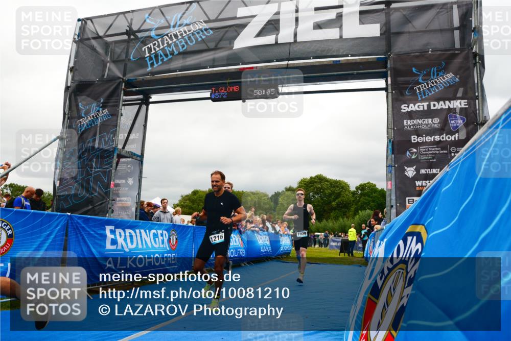 30.08.2026 - Elbe Triathlon Hamburg LAZAROV Photography http://msf.ph/oto/10081210 30.08.2026 11:20:21 Ziel 1013, 1029, 1094, 1216 meine-sportfotos.de