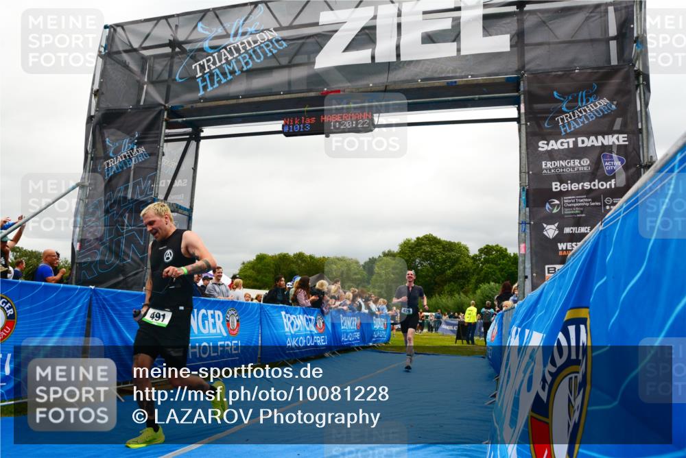 30.08.2026 - Elbe Triathlon Hamburg LAZAROV Photography http://msf.ph/oto/10081228 30.08.2026 11:20:33 Ziel 429, 491, 1101 meine-sportfotos.de