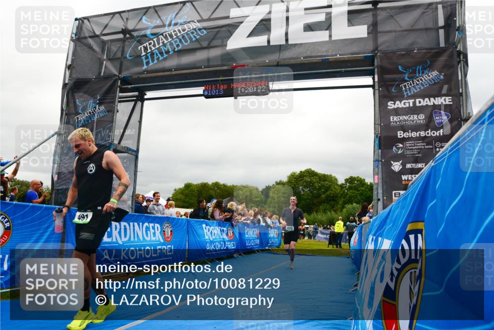 30.08.2026 - Elbe Triathlon Hamburg LAZAROV Photography http://msf.ph/oto/10081229 30.08.2026 11:20:33 Ziel 429, 491, 1101 meine-sportfotos.de