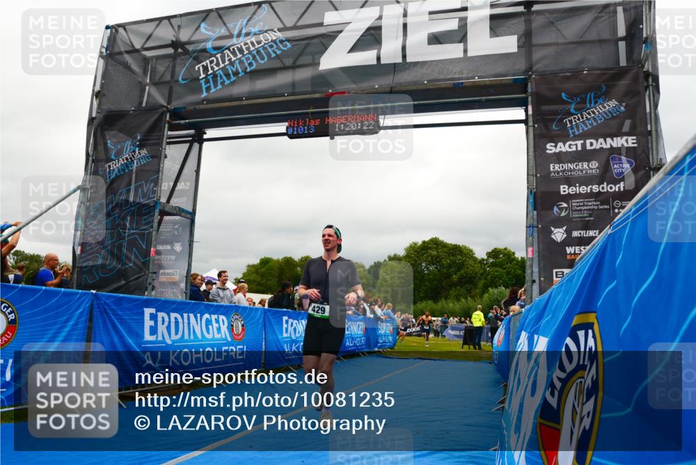 30.08.2026 - Elbe Triathlon Hamburg LAZAROV Photography http://msf.ph/oto/10081235 30.08.2026 11:20:35 Ziel 429, 491, 886, 1059, 1101 meine-sportfotos.de